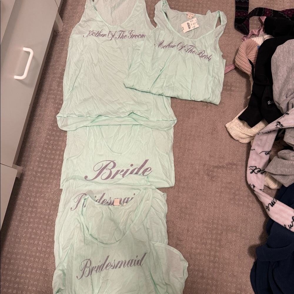 Bridesmaid/Mother of Groom/Mother of Bride/Bride